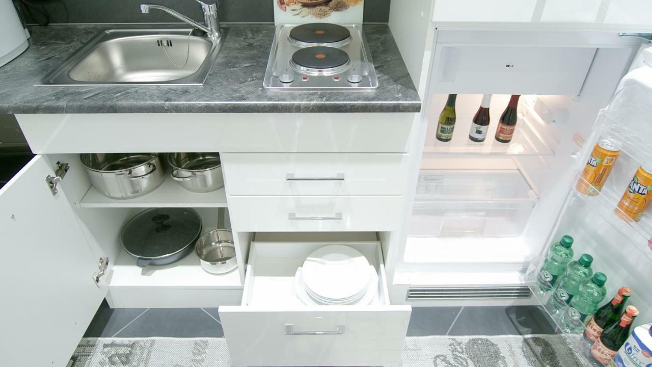 Lotus Apartment Βιέννη Εξωτερικό φωτογραφία