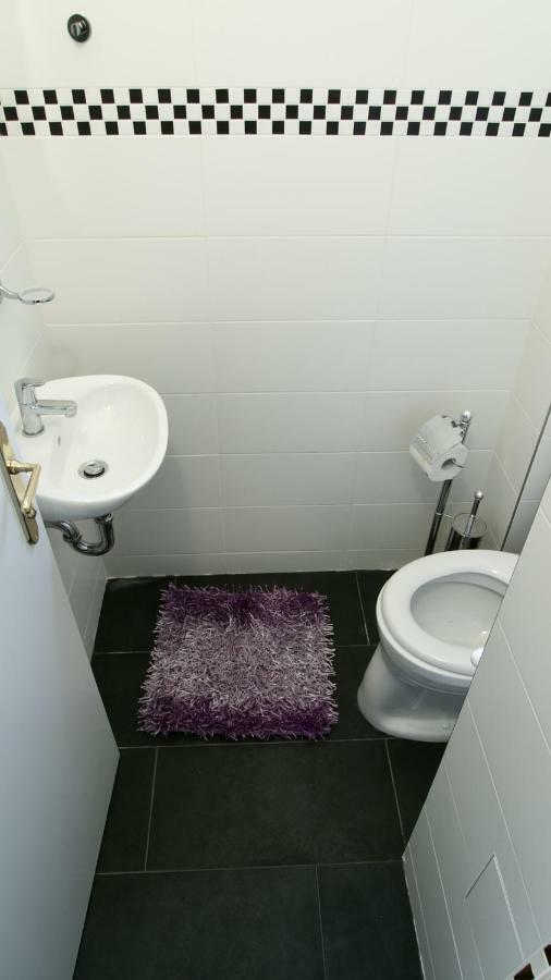 Lotus Apartment Βιέννη Εξωτερικό φωτογραφία