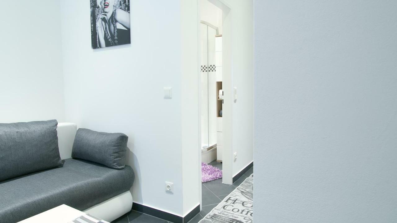 Lotus Apartment Βιέννη Εξωτερικό φωτογραφία