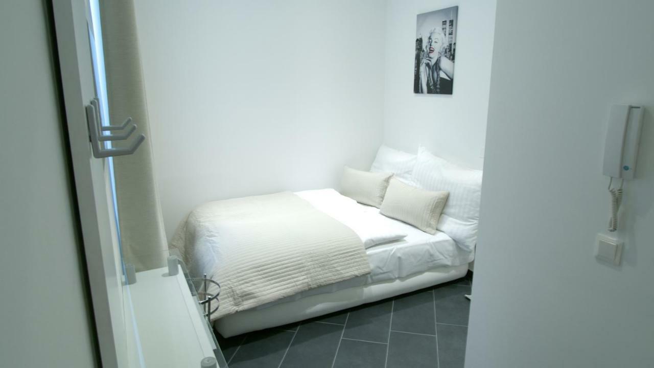 Lotus Apartment Βιέννη Εξωτερικό φωτογραφία